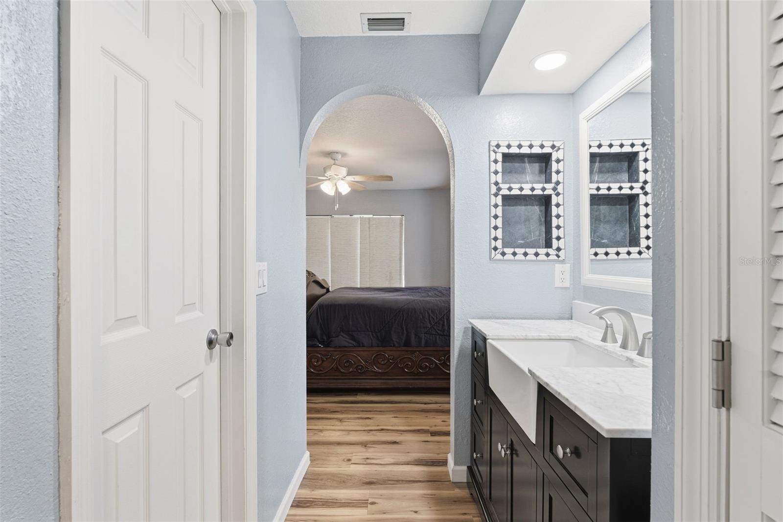 Image 17 of 34 For 520 Meridan Avenue Nw