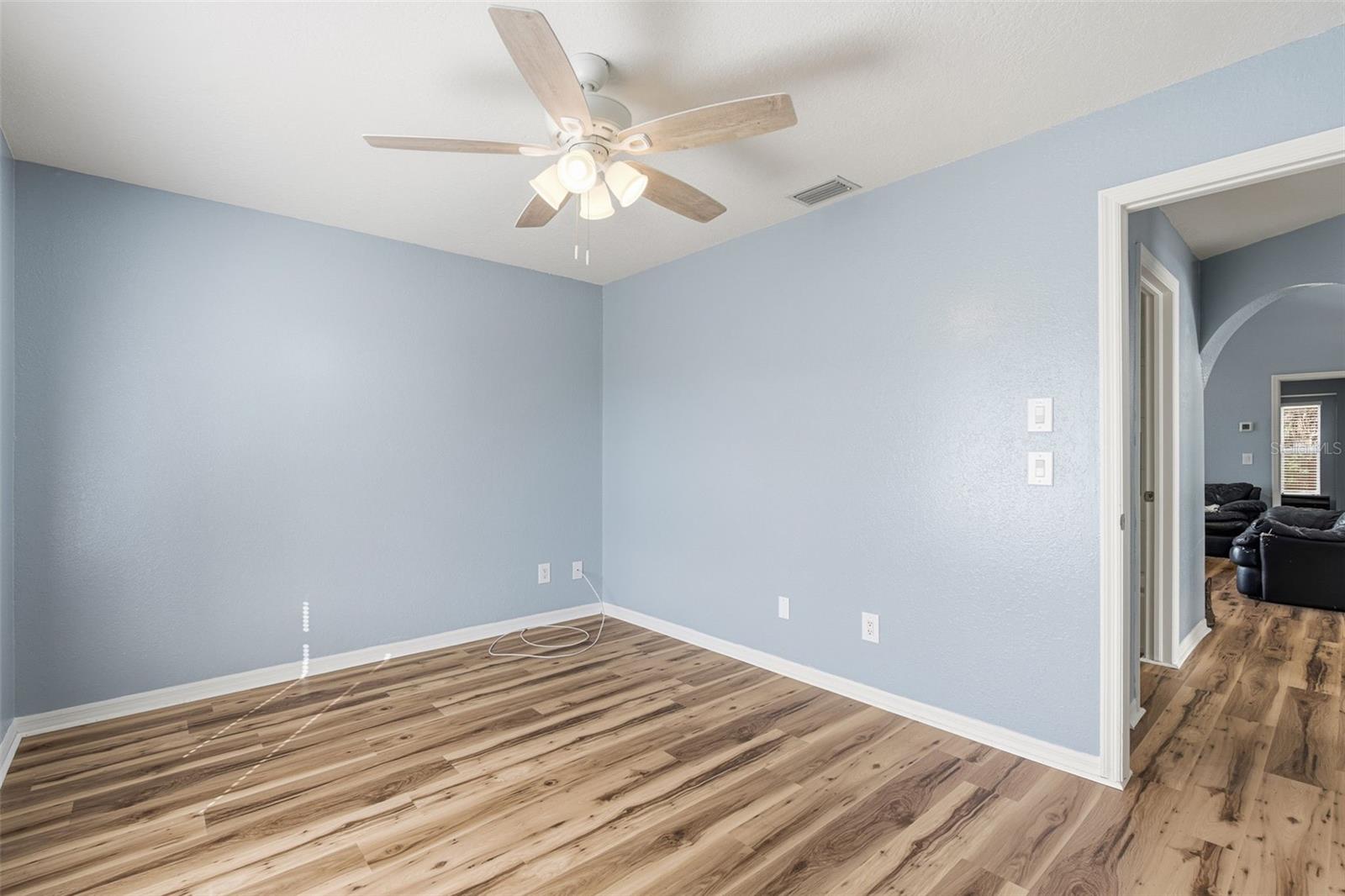 Image 22 of 34 For 520 Meridan Avenue Nw