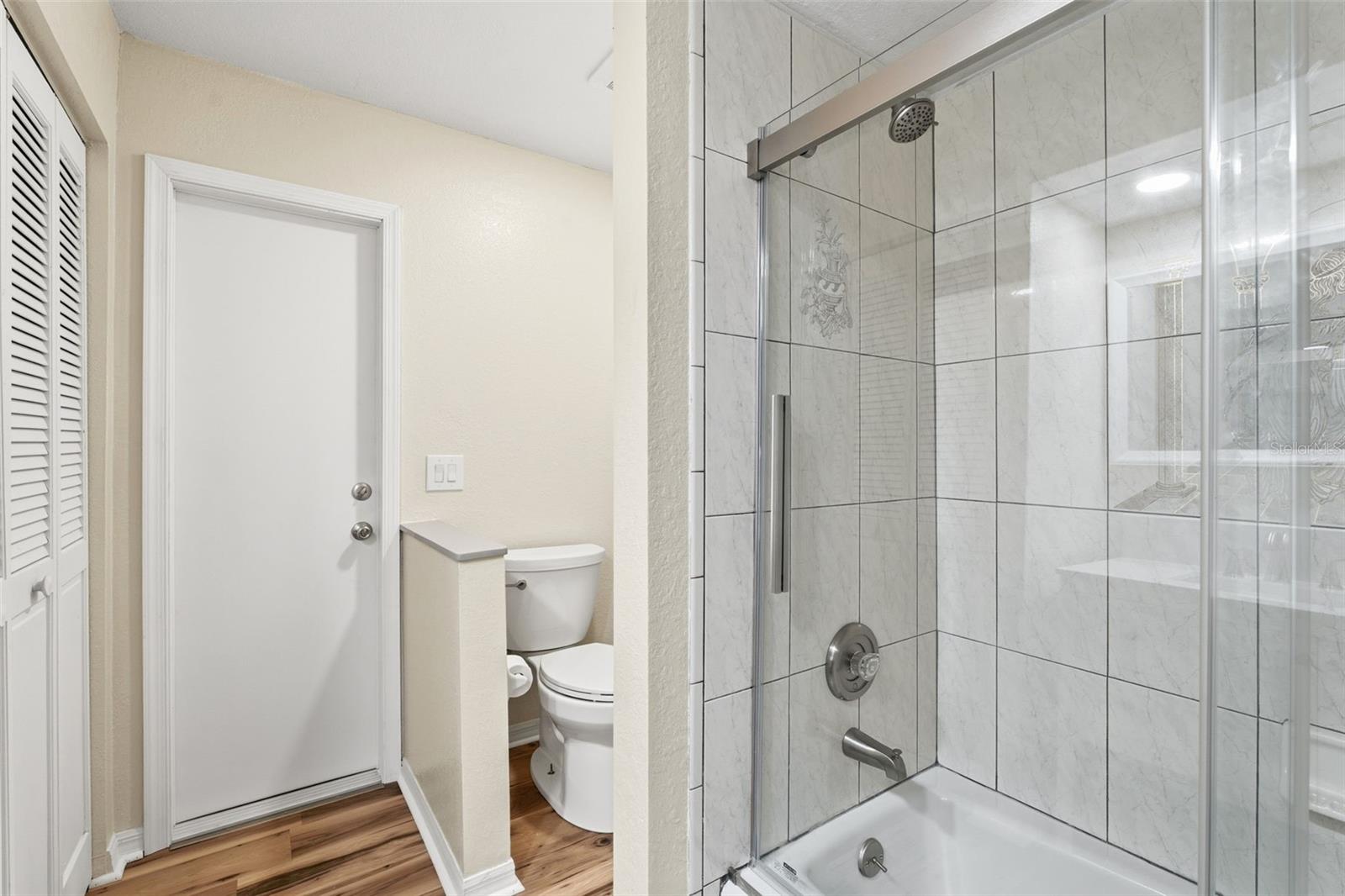 Image 26 of 34 For 520 Meridan Avenue Nw