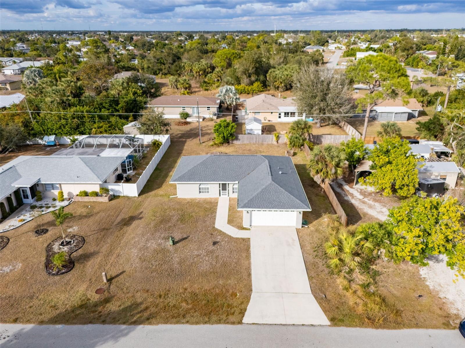 Image 29 of 34 For 520 Meridan Avenue Nw