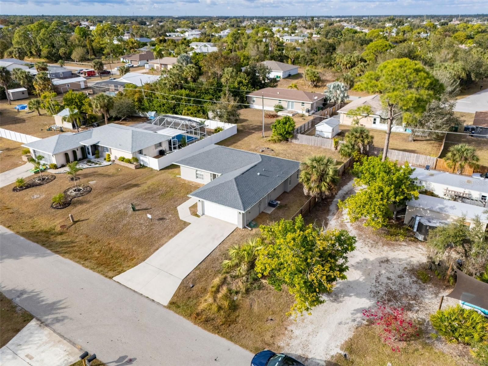 Image 30 of 34 For 520 Meridan Avenue Nw