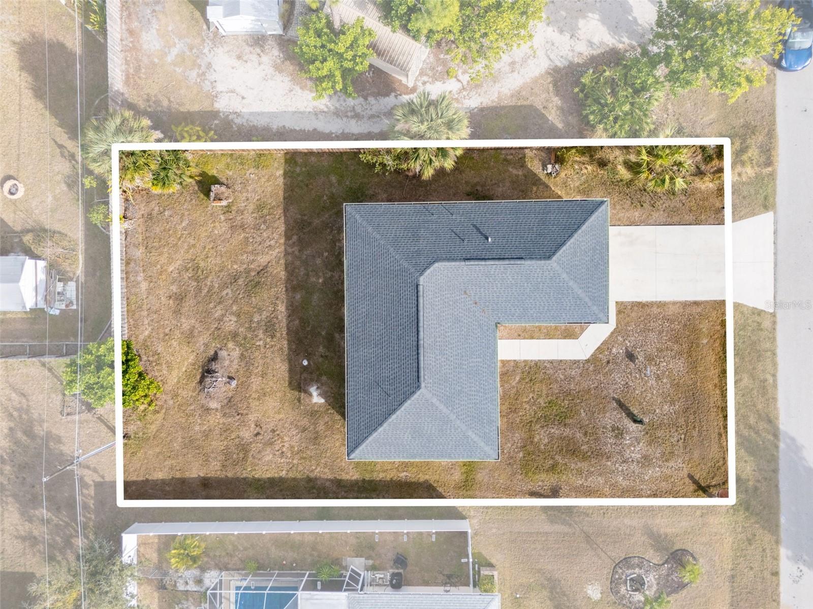 Image 32 of 34 For 520 Meridan Avenue Nw