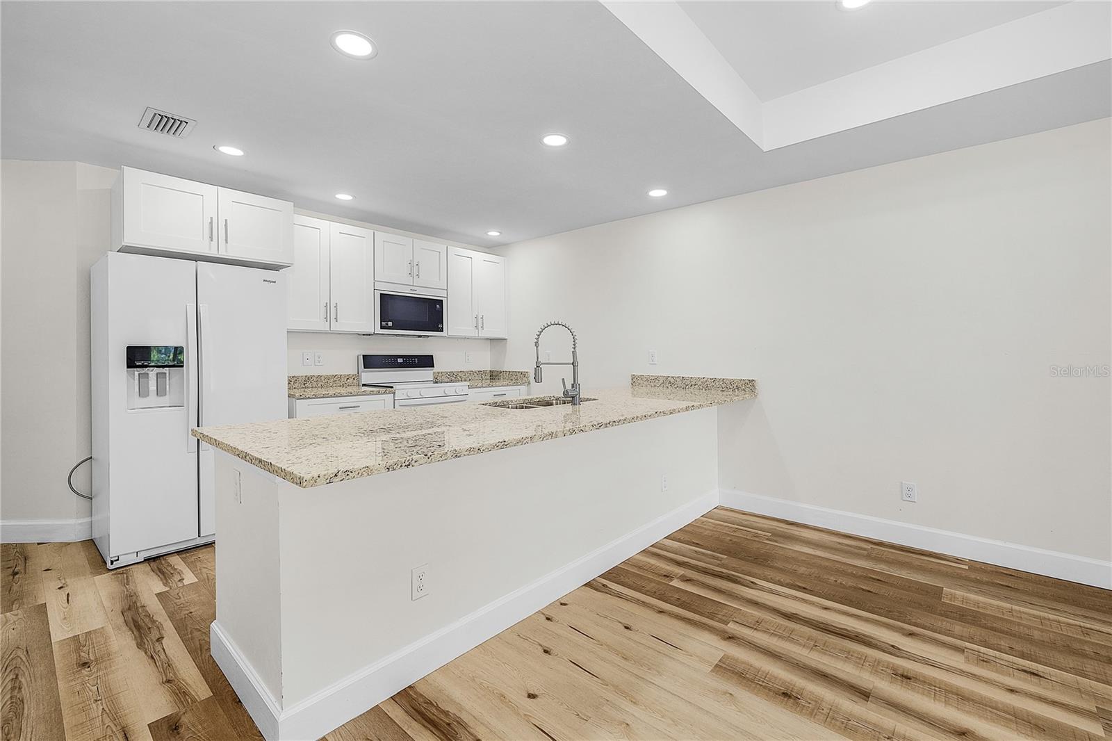 Image 15 of 47 For 16810-16812 San Edmundo Road