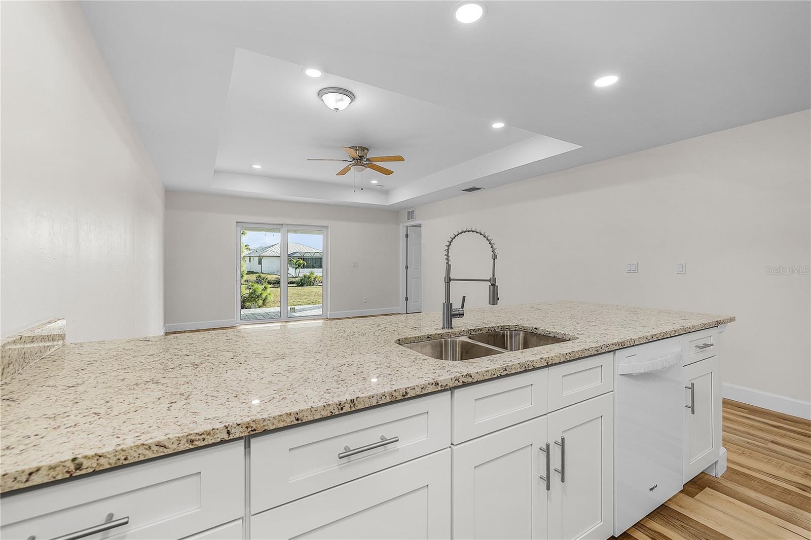 Image 18 of 47 For 16810-16812 San Edmundo Road