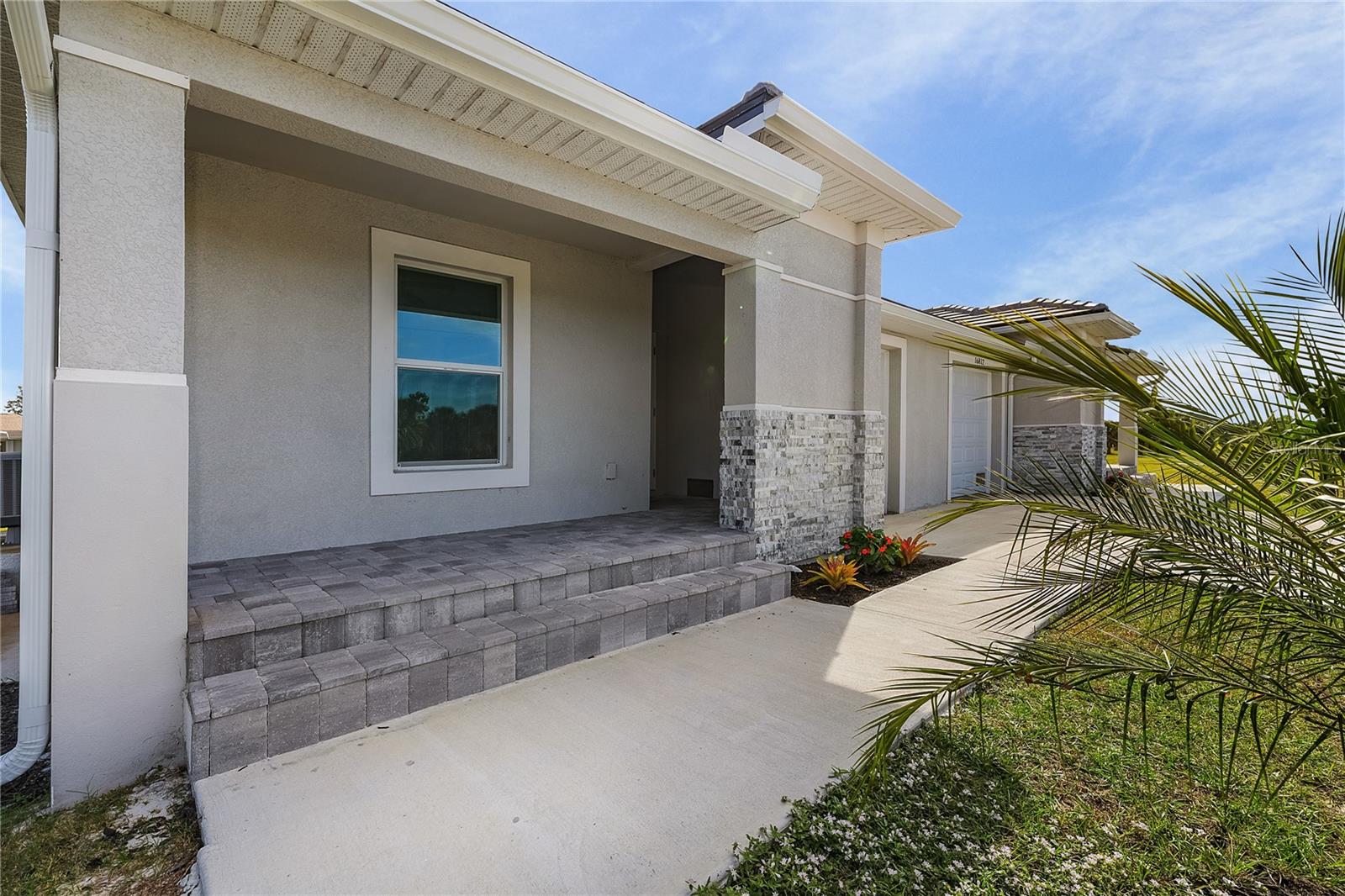 Image 23 of 47 For 16810-16812 San Edmundo Road