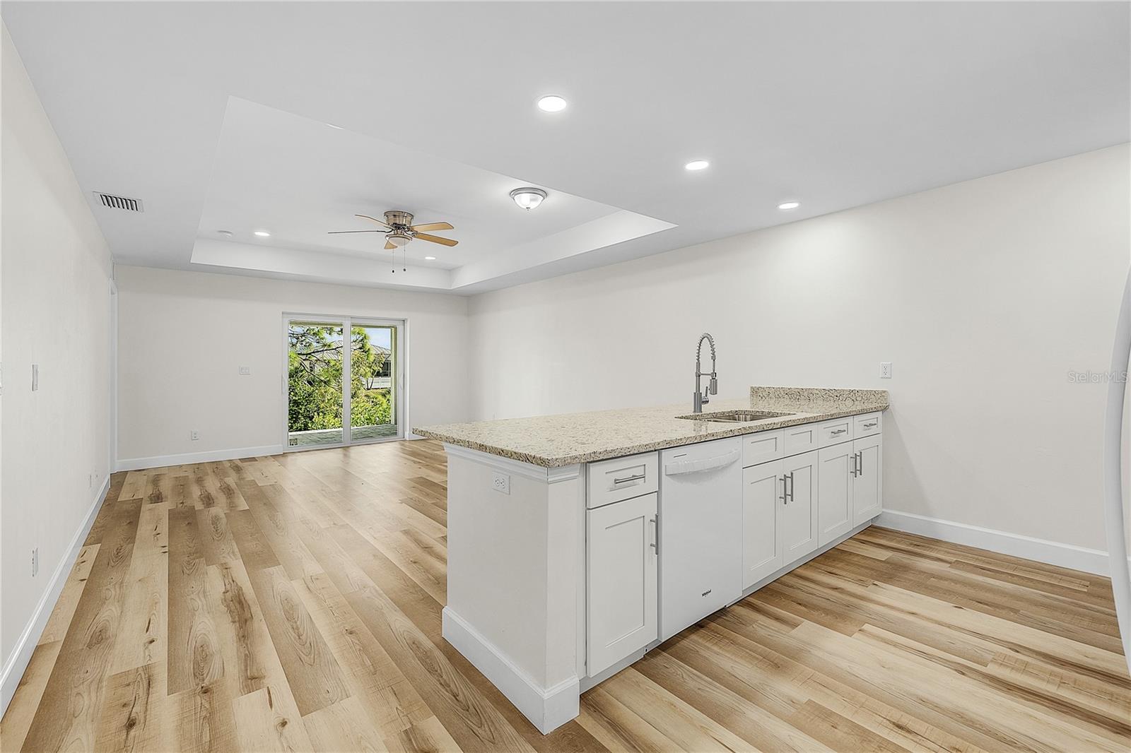 Image 32 of 47 For 16810-16812 San Edmundo Road