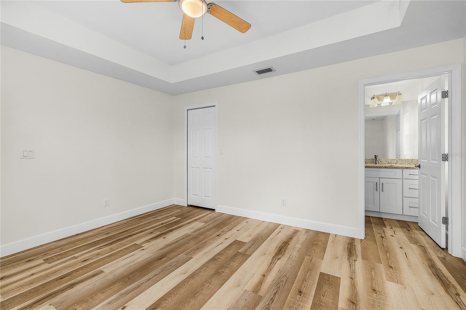Image 44 of 47 For 16810-16812 San Edmundo Road