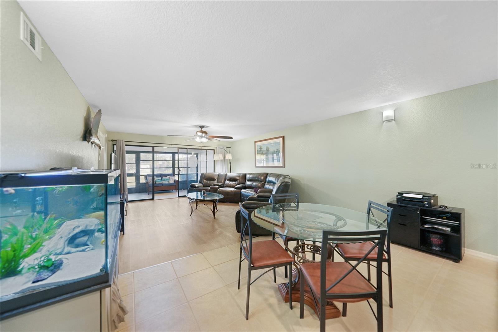 Image 11 of 45 For 240 Lewis Circle 513