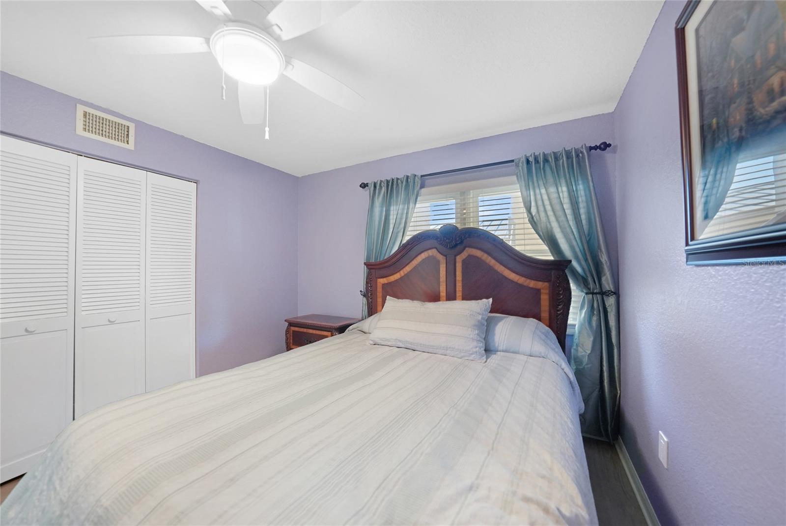 Image 22 of 45 For 240 Lewis Circle 513