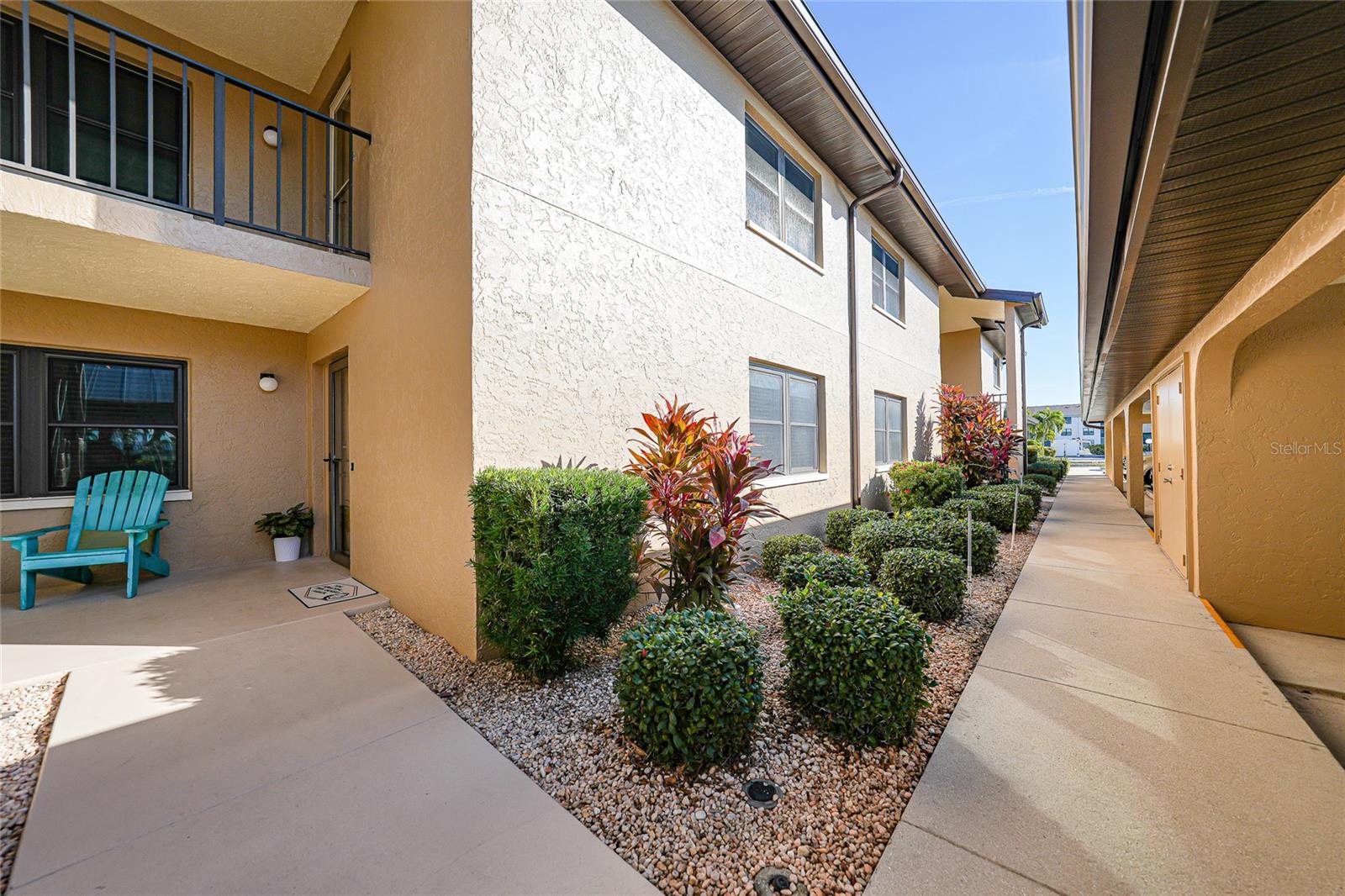 Image 3 of 45 For 240 Lewis Circle 513