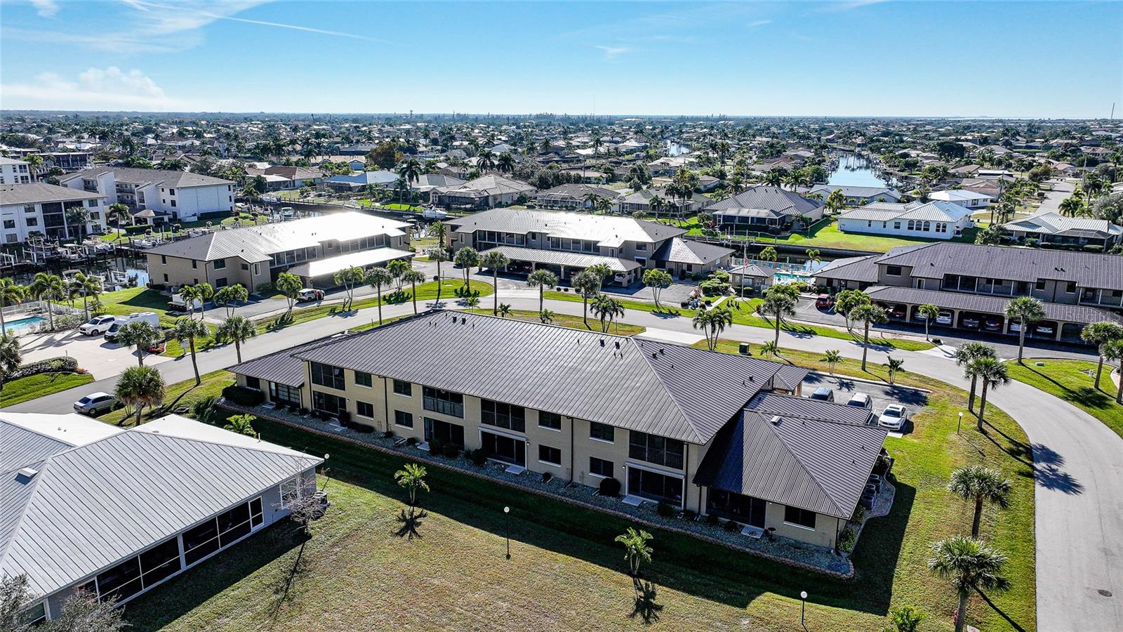 Image 43 of 45 For 240 Lewis Circle 513