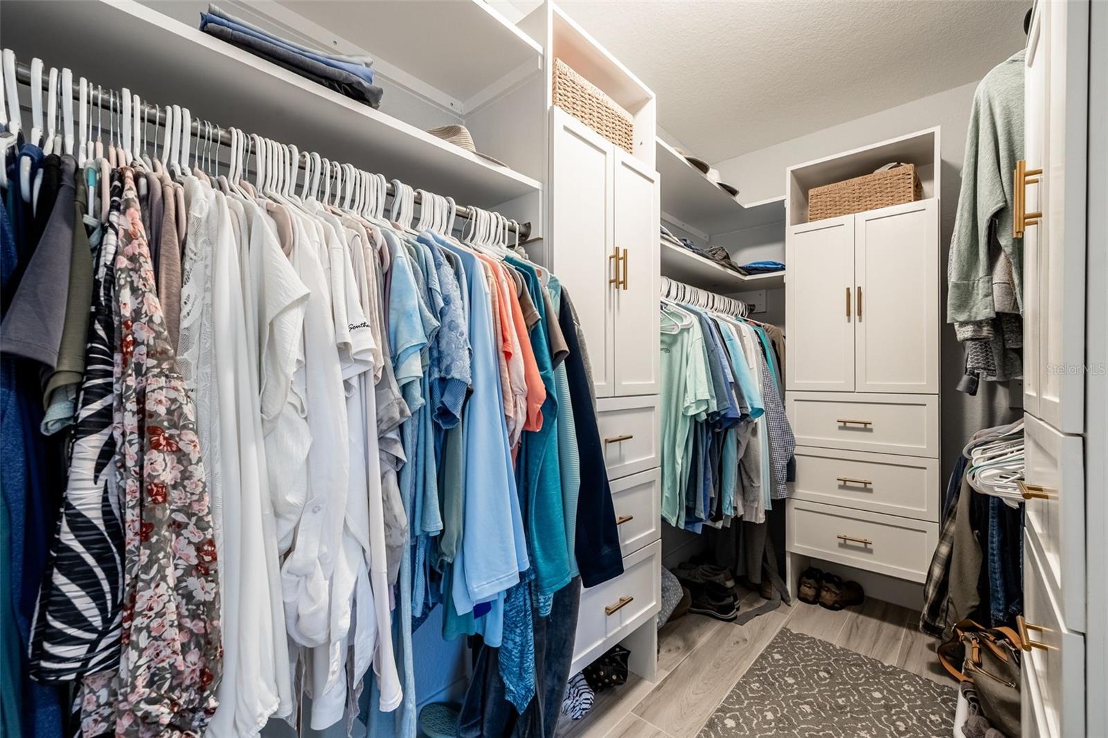 Image 29 of 48 For 343 Portofino Drive