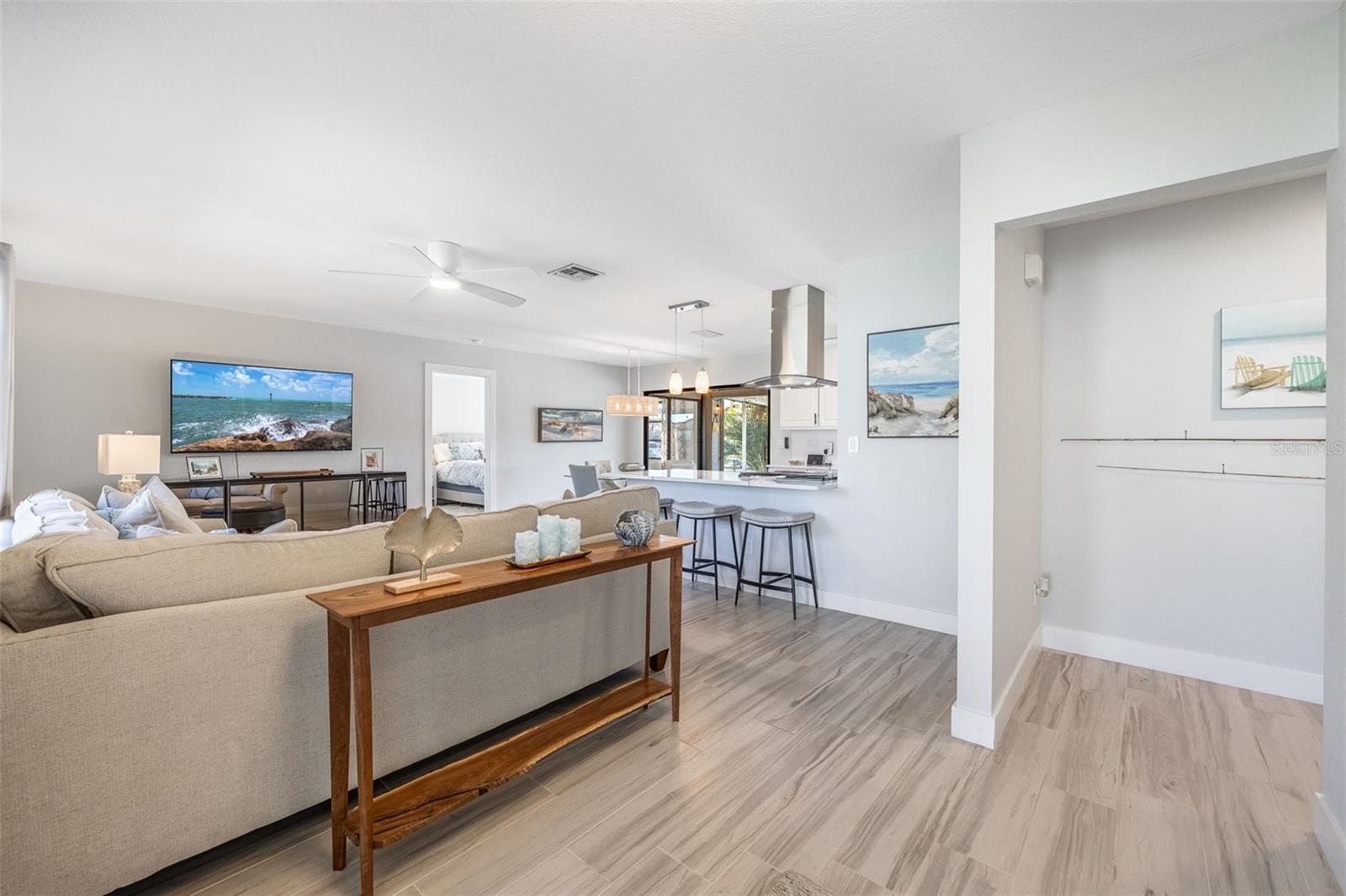 Image 5 of 48 For 343 Portofino Drive