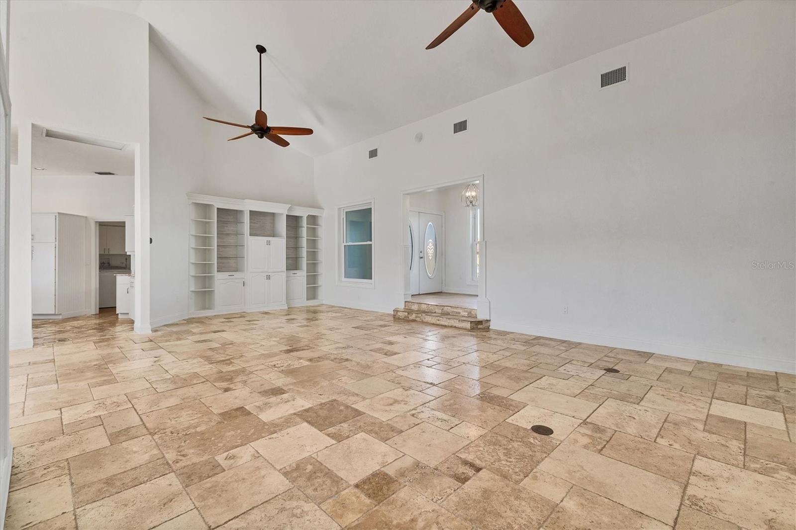 Image 13 of 50 For 1121 Hawks Nest Court