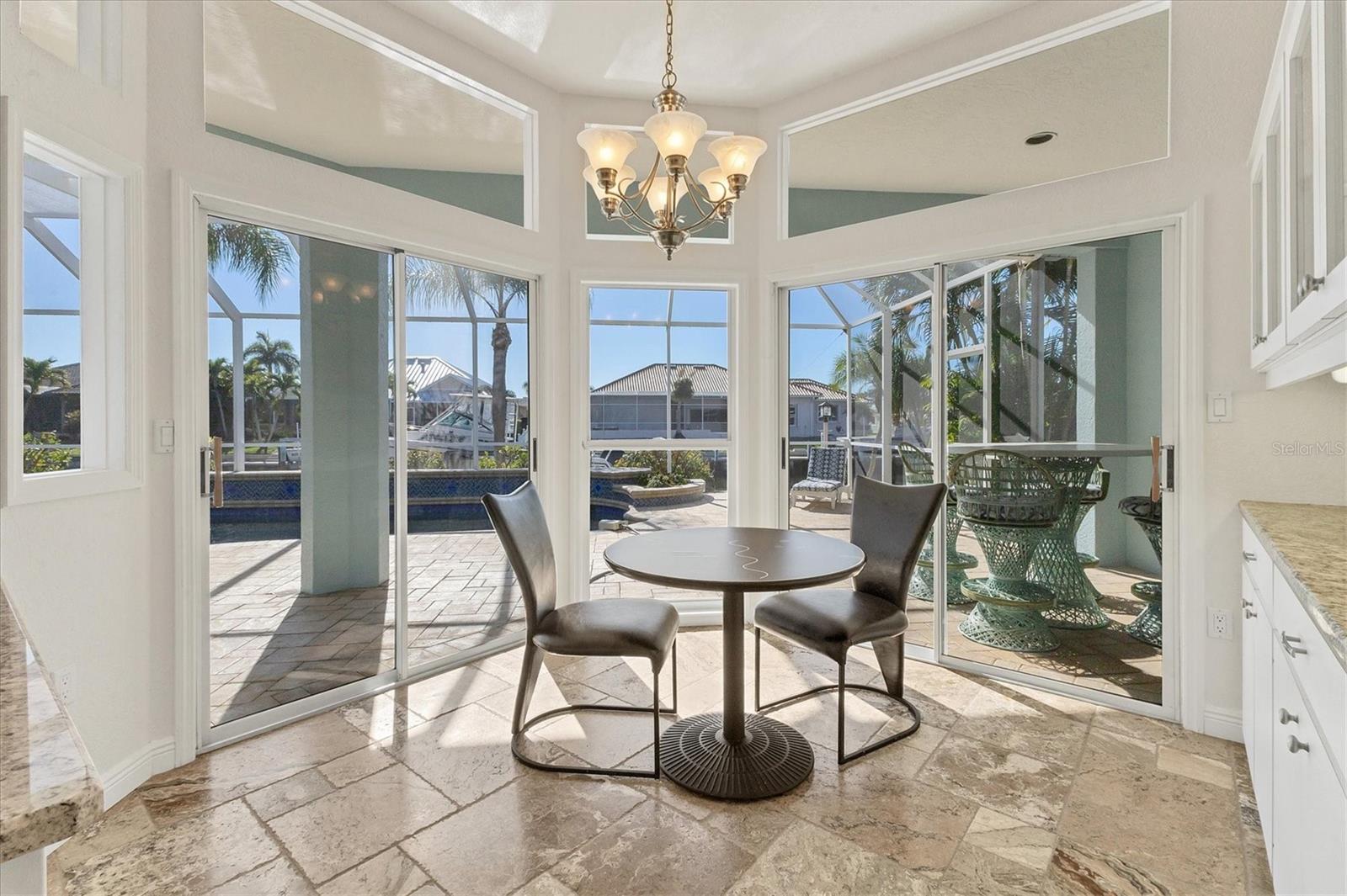 Image 19 of 50 For 1121 Hawks Nest Court