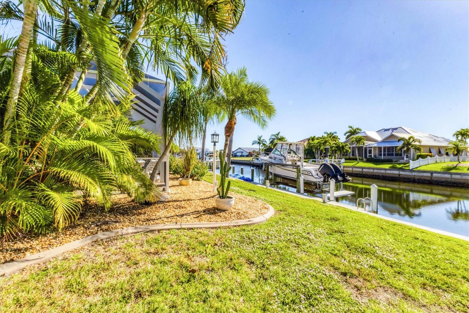 Image 43 of 50 For 1121 Hawks Nest Court