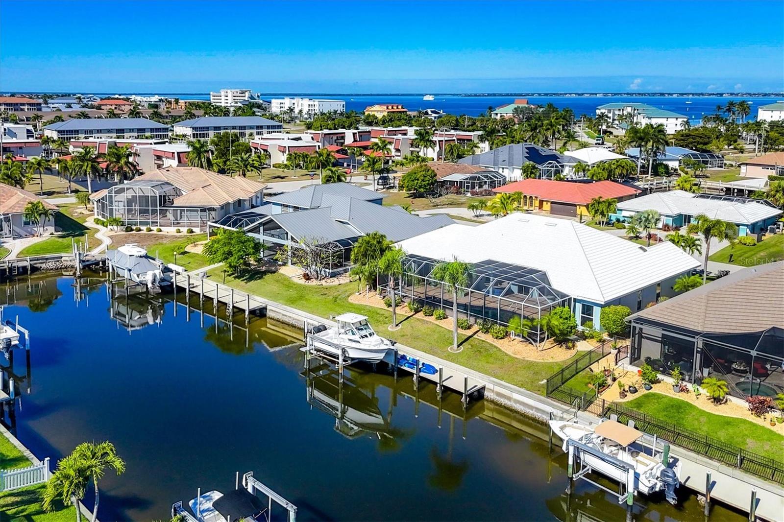 Image 47 of 50 For 1121 Hawks Nest Court