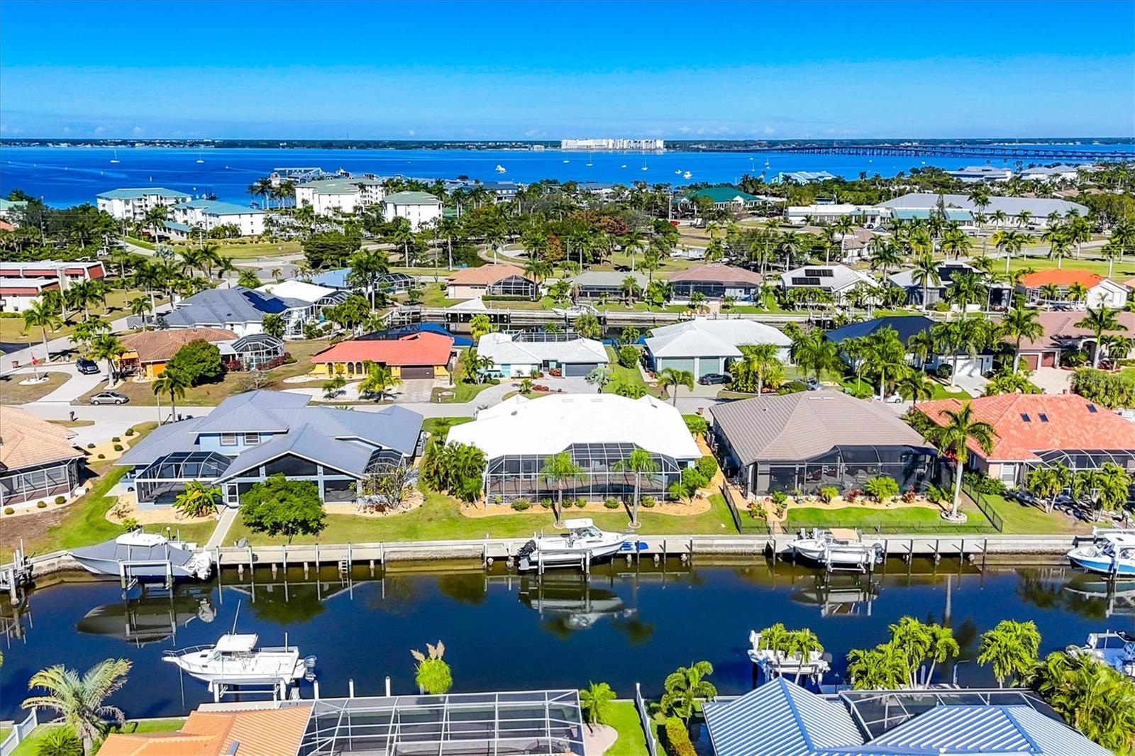 Image 48 of 50 For 1121 Hawks Nest Court