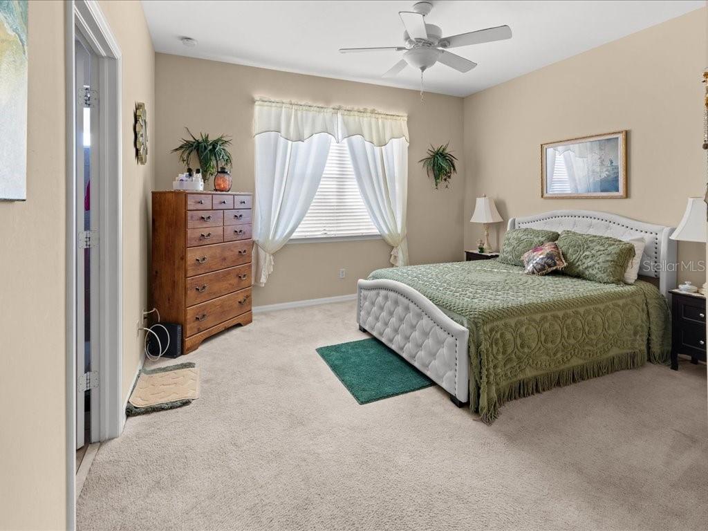 Image 25 of 44 For 24040 Canal Street