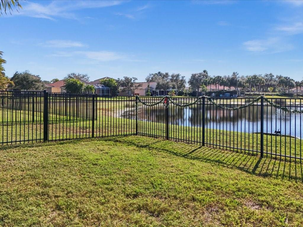 Image 38 of 44 For 24040 Canal Street