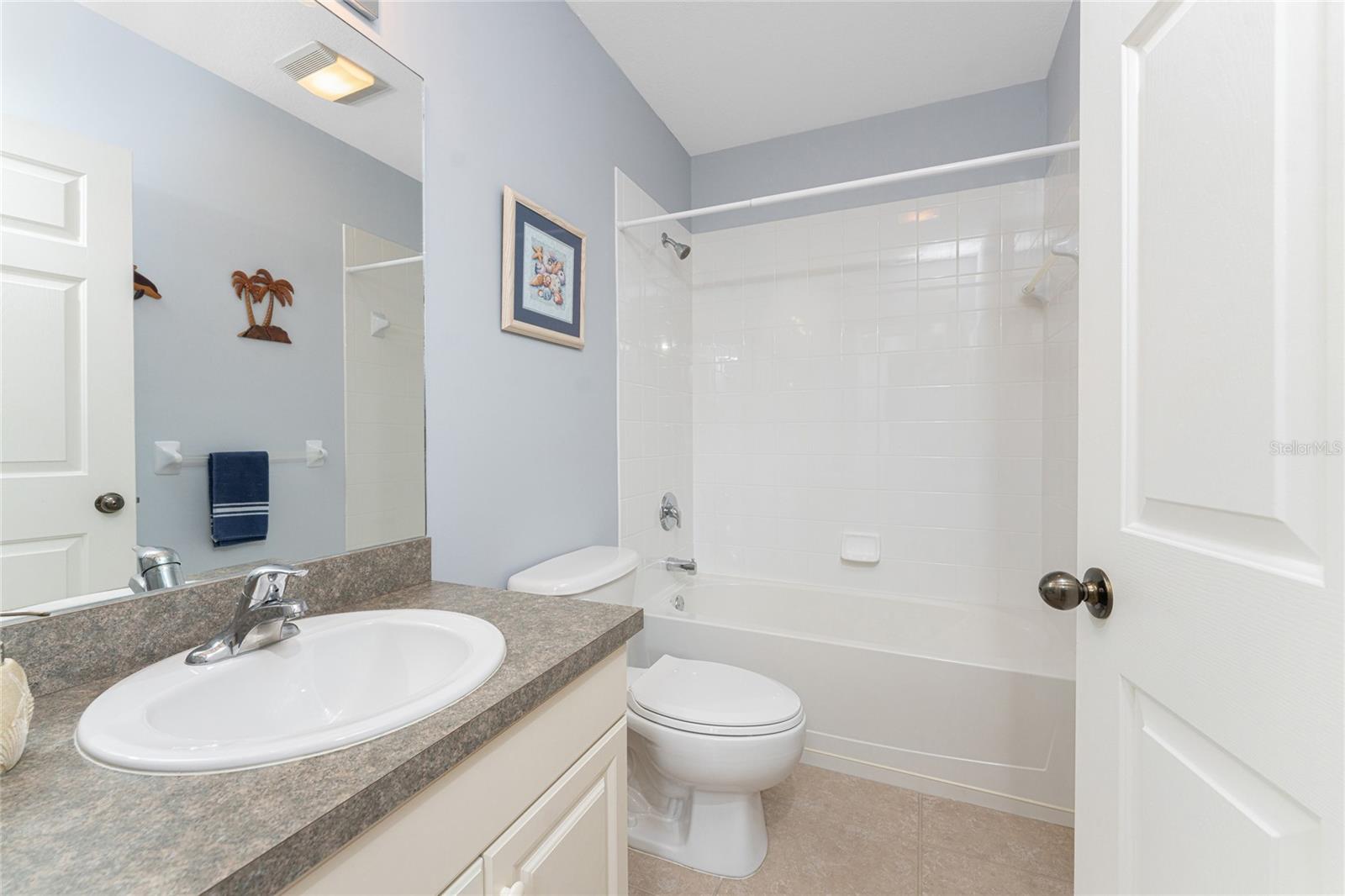 Image 25 of 32 For 2160 Heron Lake Drive 101