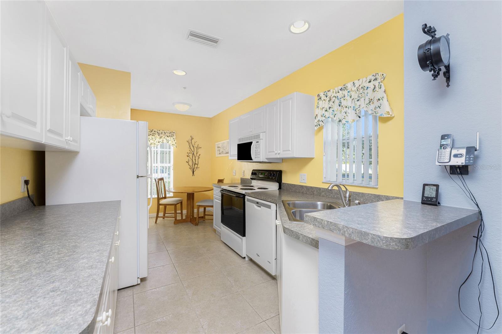 Image 6 of 32 For 2160 Heron Lake Drive 101