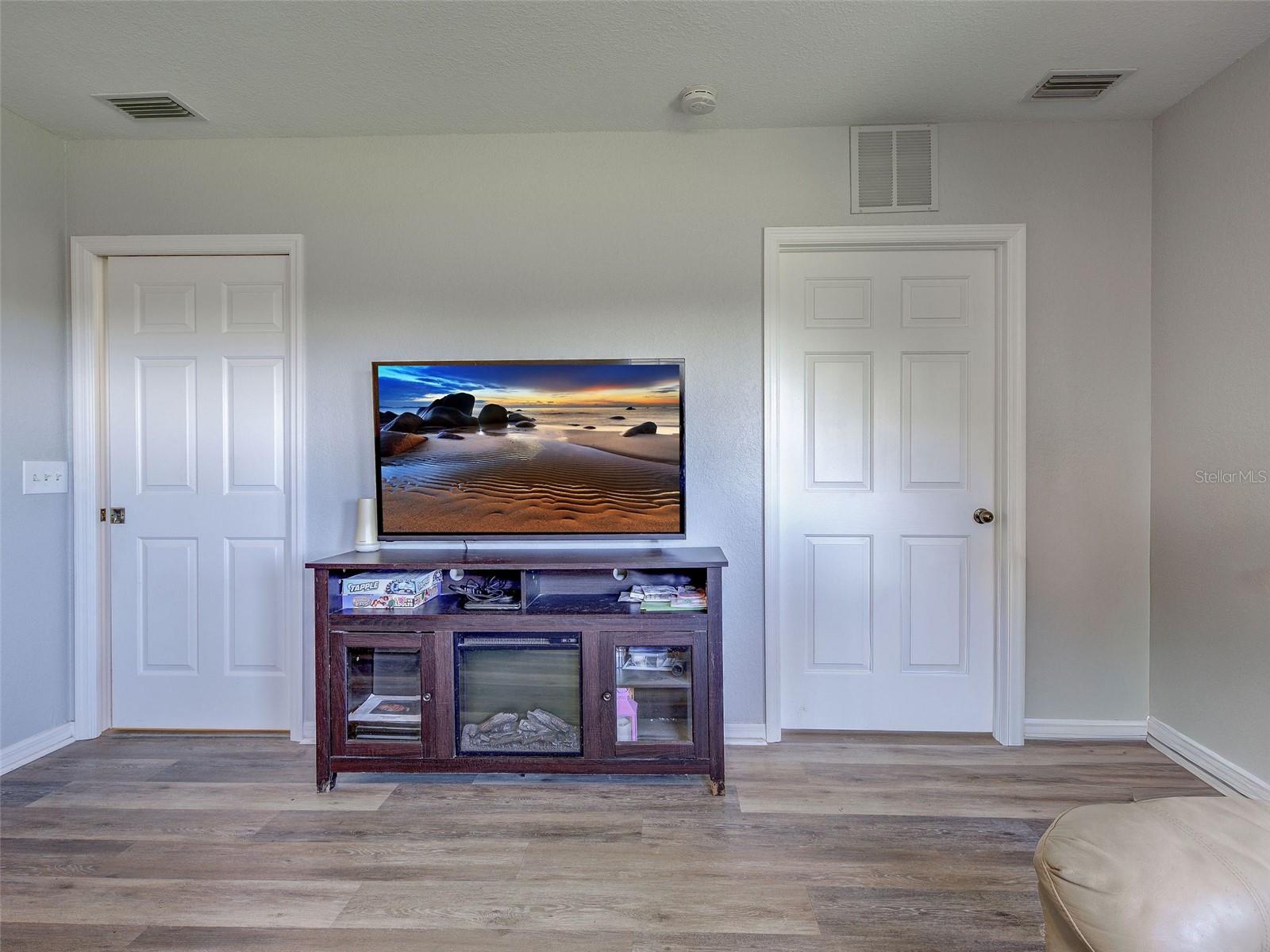 Image 20 of 53 For 2180 Heron Lake Drive 104