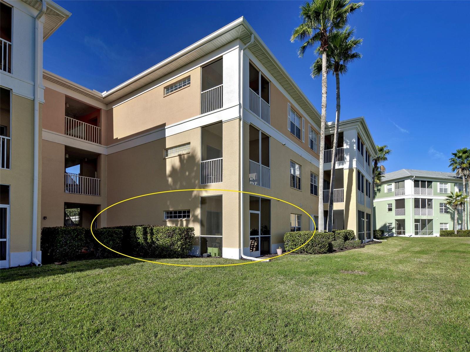 Image 4 of 53 For 2180 Heron Lake Drive 104