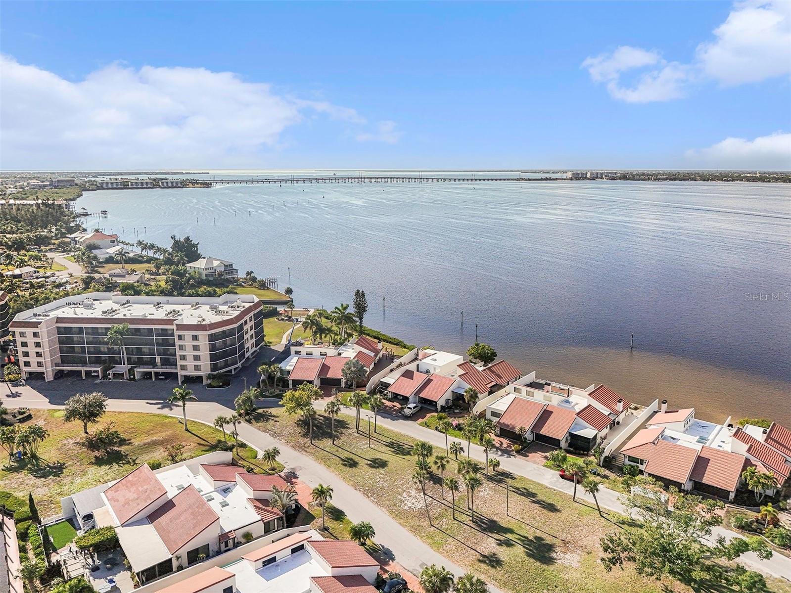 Image 11 of 34 For 25188 Marion Avenue 45