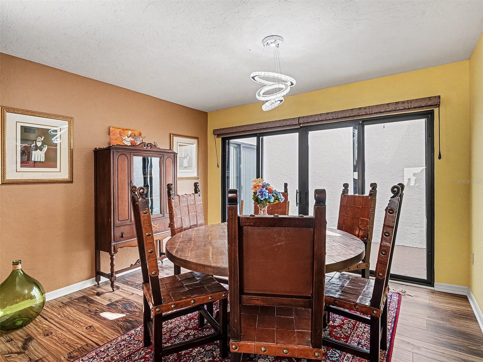 Image 22 of 34 For 25188 Marion Avenue 45