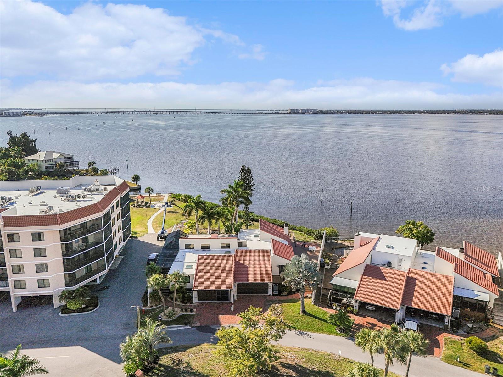 Image 26 of 34 For 25188 Marion Avenue 45