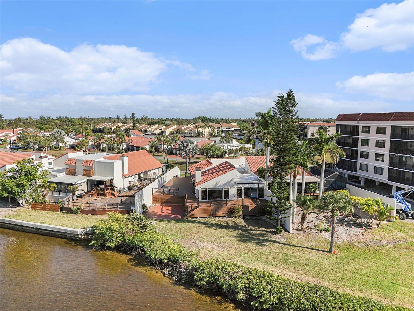 Image 9 of 34 For 25188 Marion Avenue 45