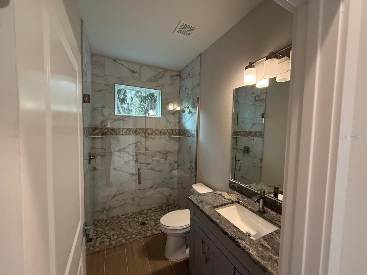 Image 9 of 19 For 14422 Chamberlain Boulevard