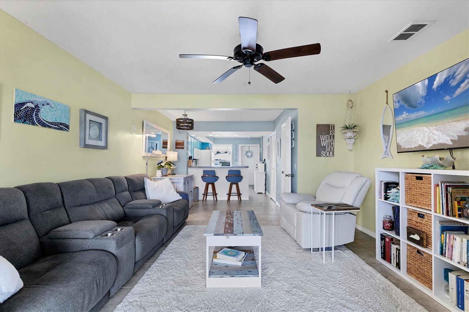 Image 11 of 46 For 26310 Rampart Boulevard D504