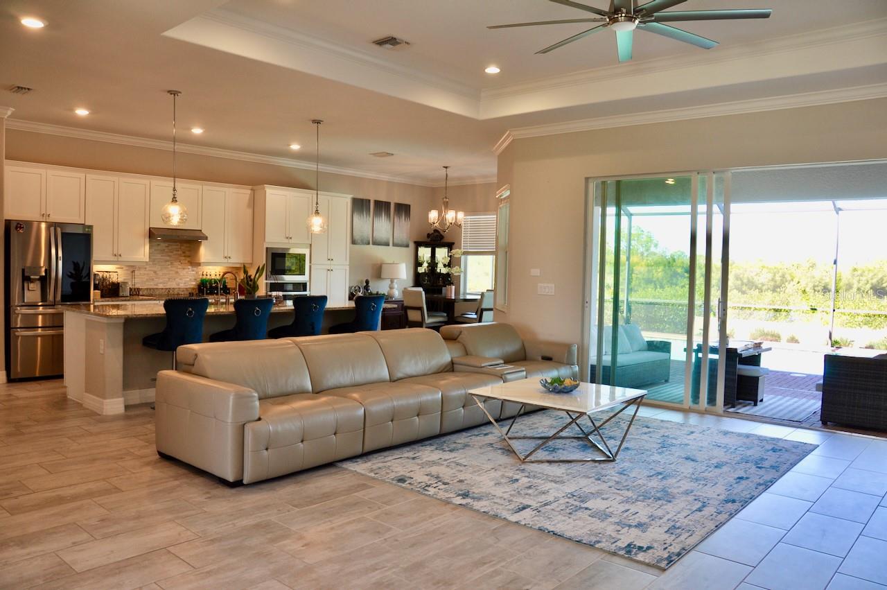 Image 18 of 96 For 15080 Spanish Point Drive