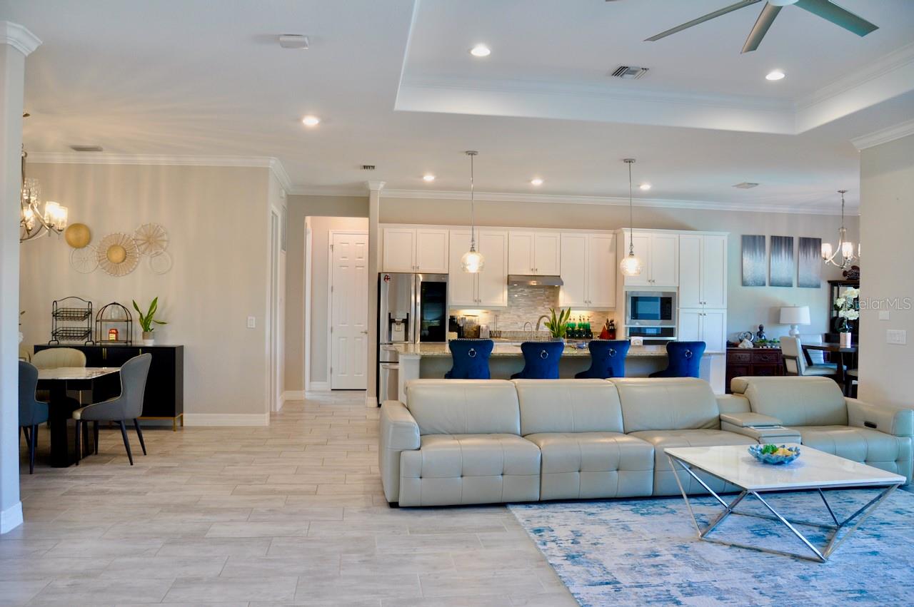 Image 22 of 96 For 15080 Spanish Point Drive