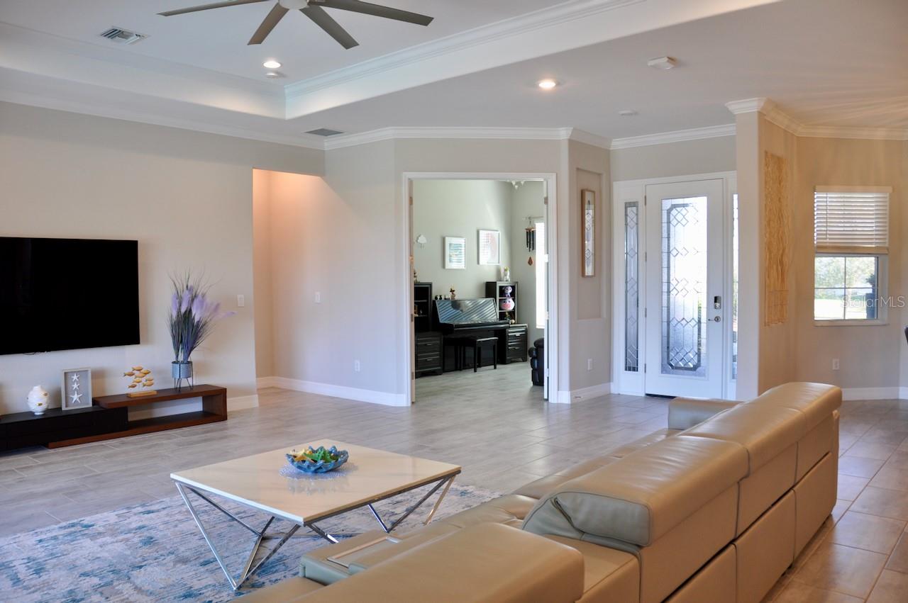 Image 49 of 96 For 15080 Spanish Point Drive