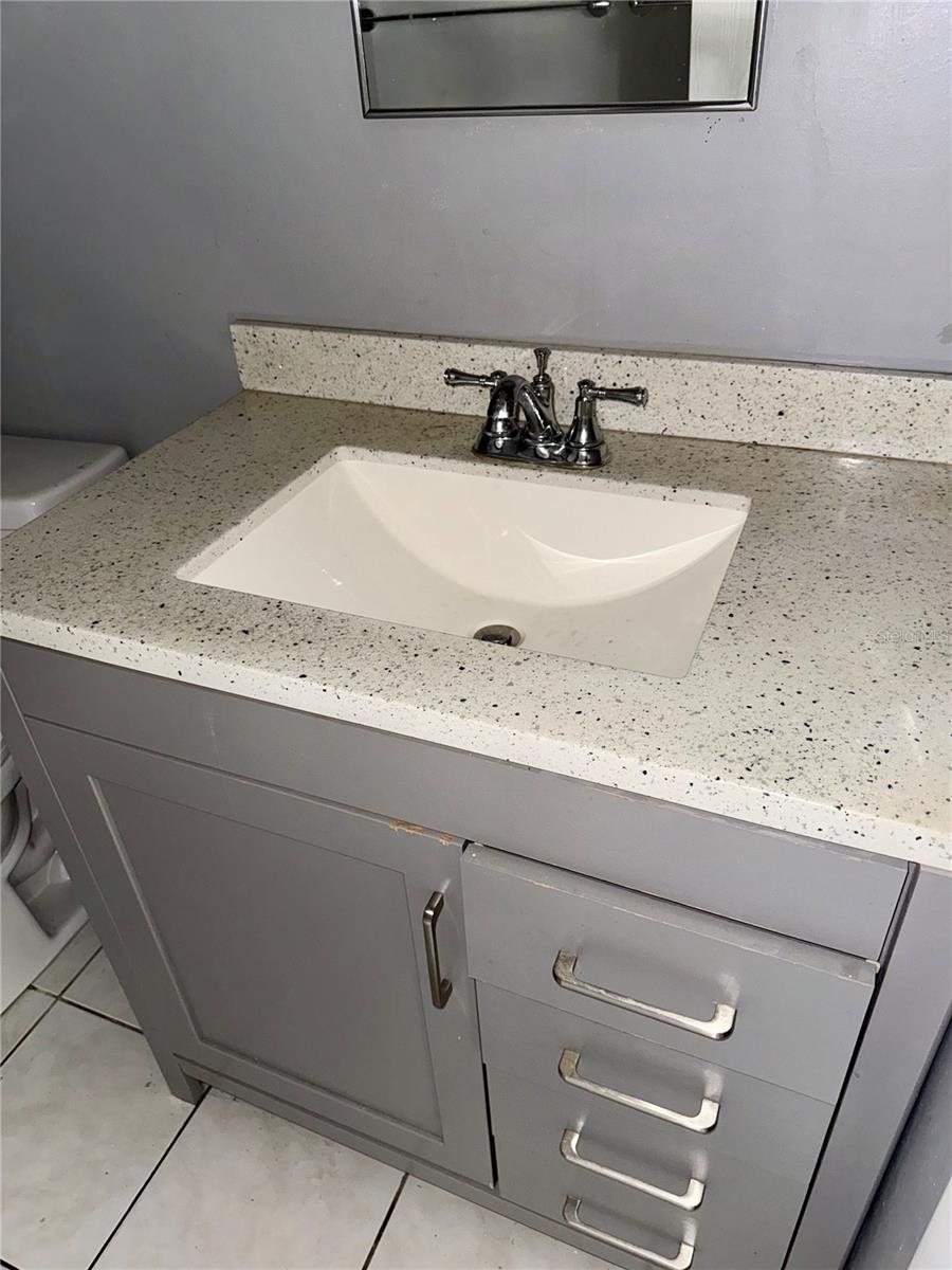 Image 10 of 66 For 1107 Barbour Avenue