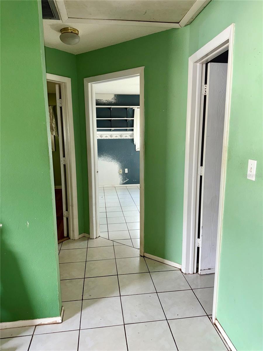 Image 14 of 66 For 1107 Barbour Avenue