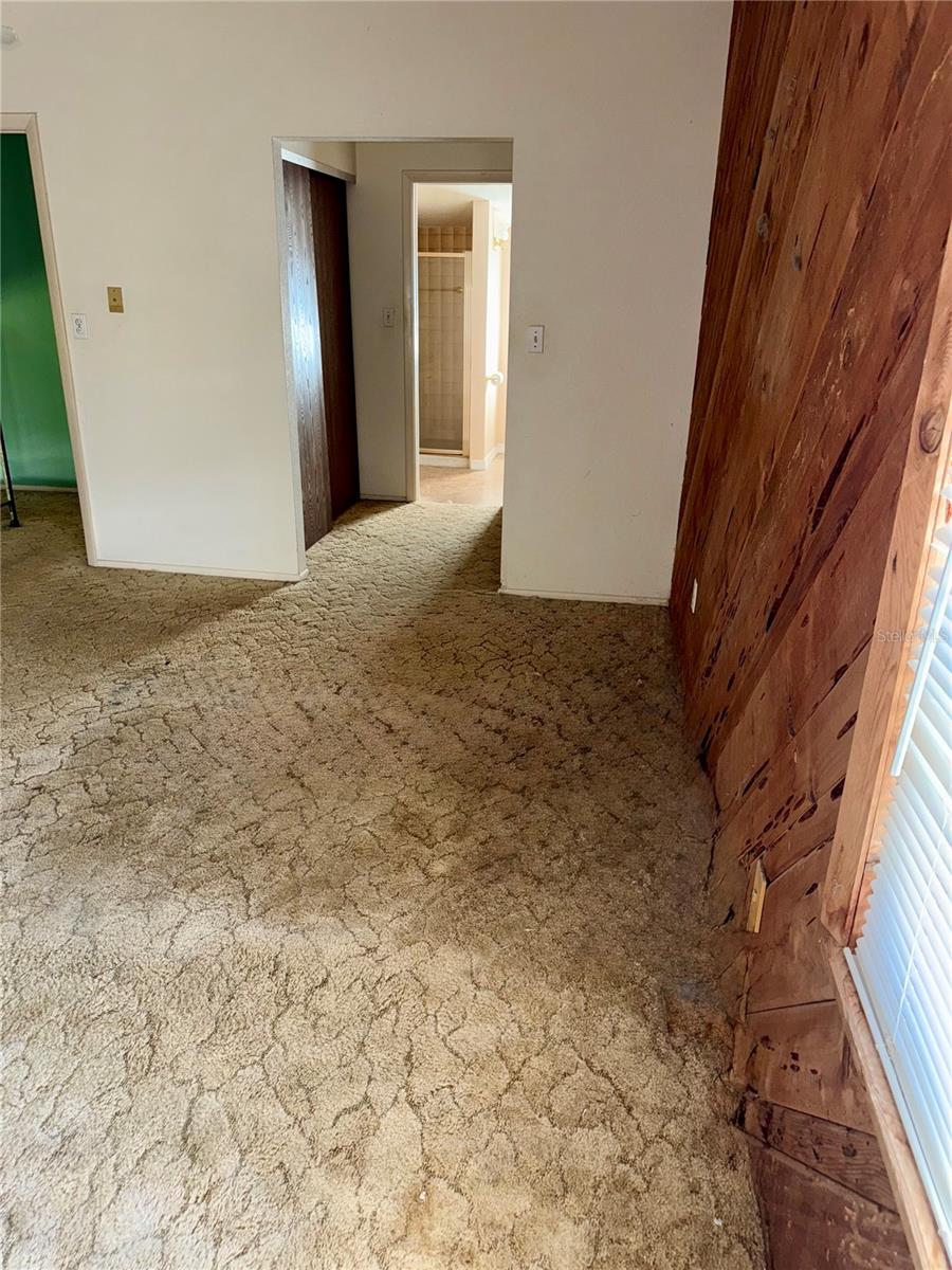 Image 26 of 66 For 1107 Barbour Avenue