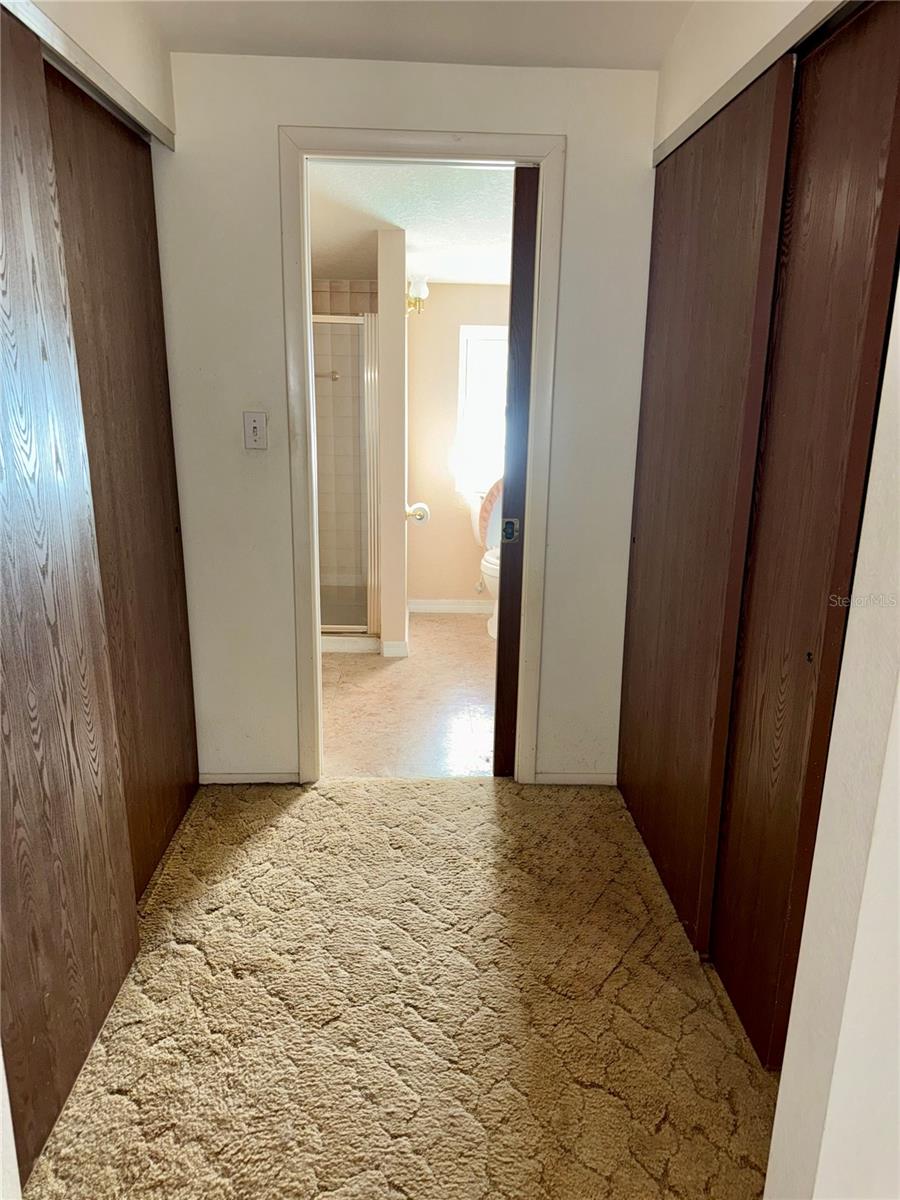 Image 34 of 66 For 1107 Barbour Avenue