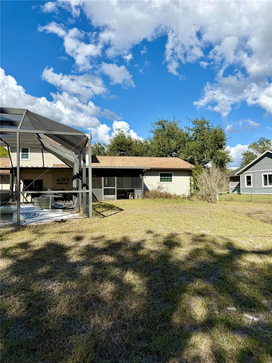 Image 45 of 66 For 1107 Barbour Avenue