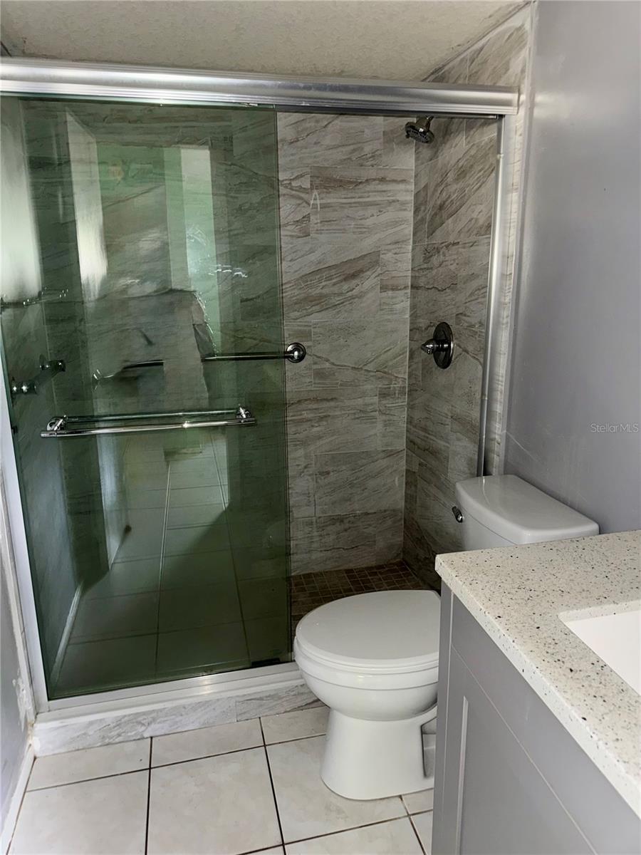 Image 64 of 66 For 1107 Barbour Avenue