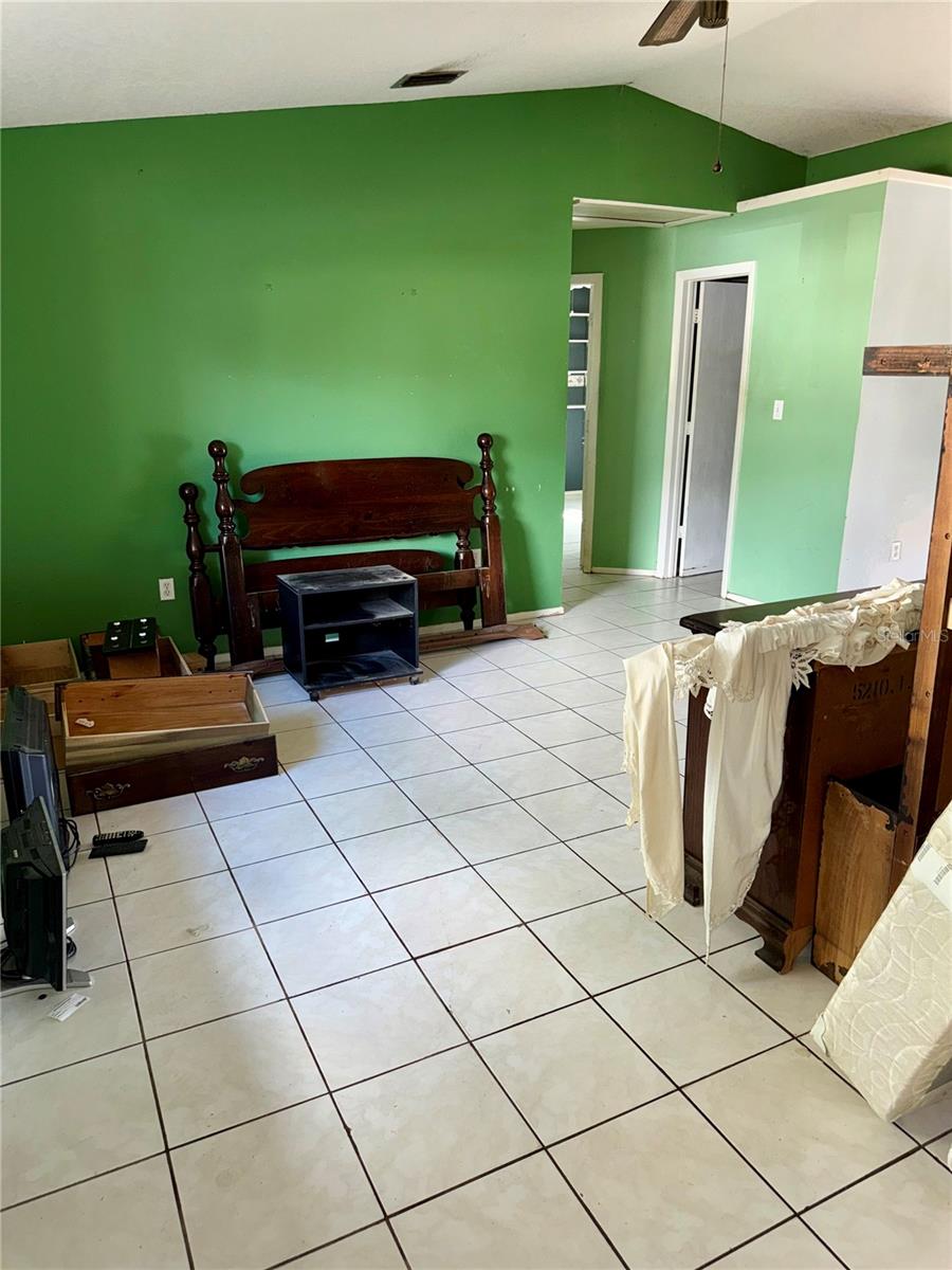 Image 7 of 66 For 1107 Barbour Avenue