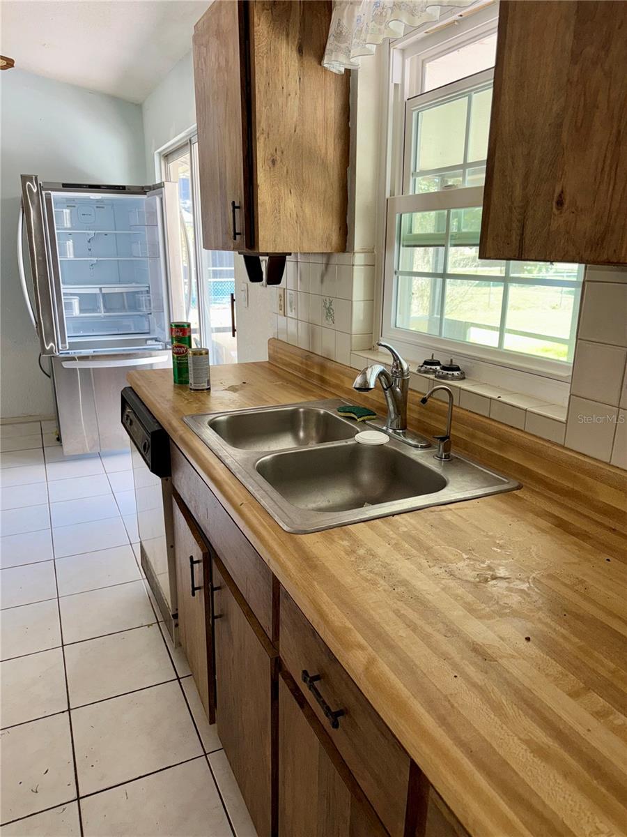 Image 8 of 66 For 1107 Barbour Avenue