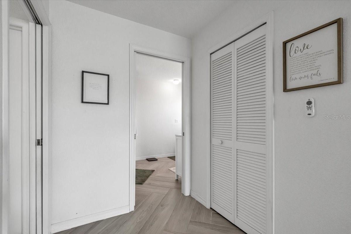 Image 34 of 67 For 320 Tandil Street