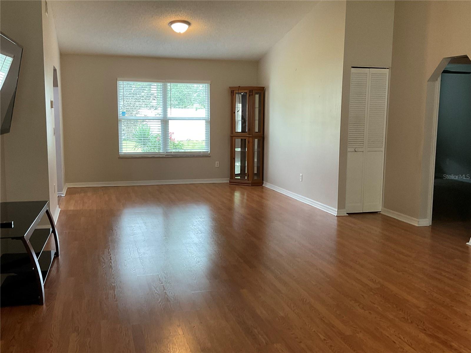 Image 12 of 48 For 41 Brewster Lane