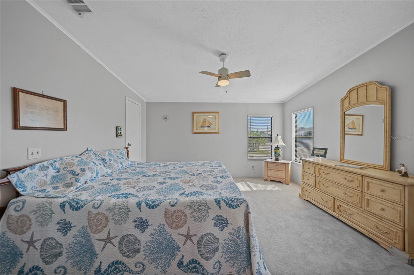 Image 20 of 67 For 495 Schooner Street