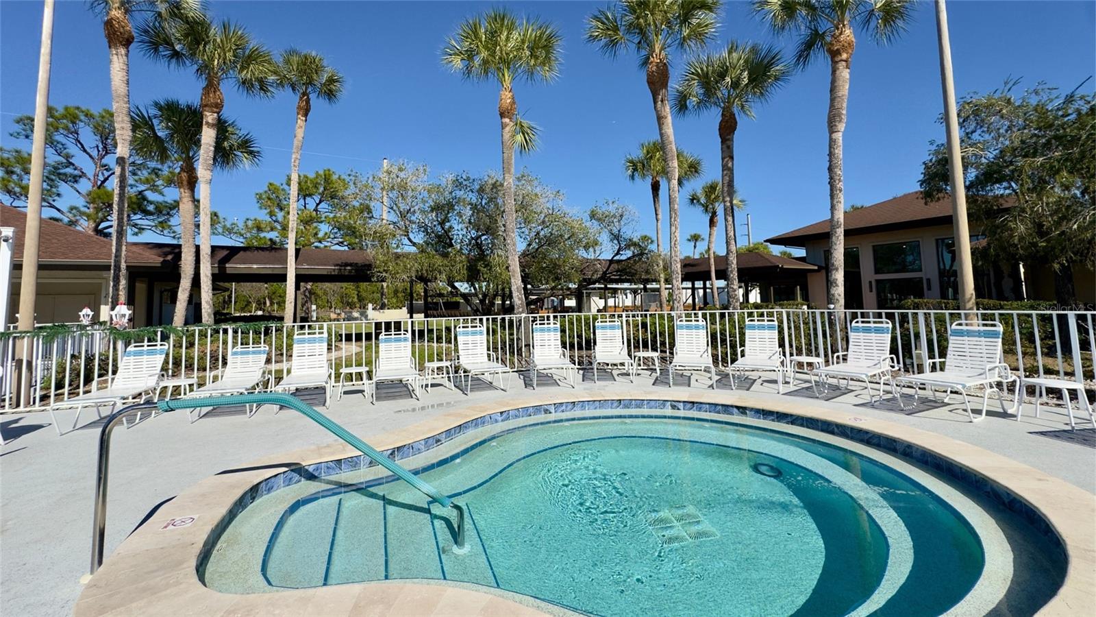 Image 33 of 67 For 495 Schooner Street