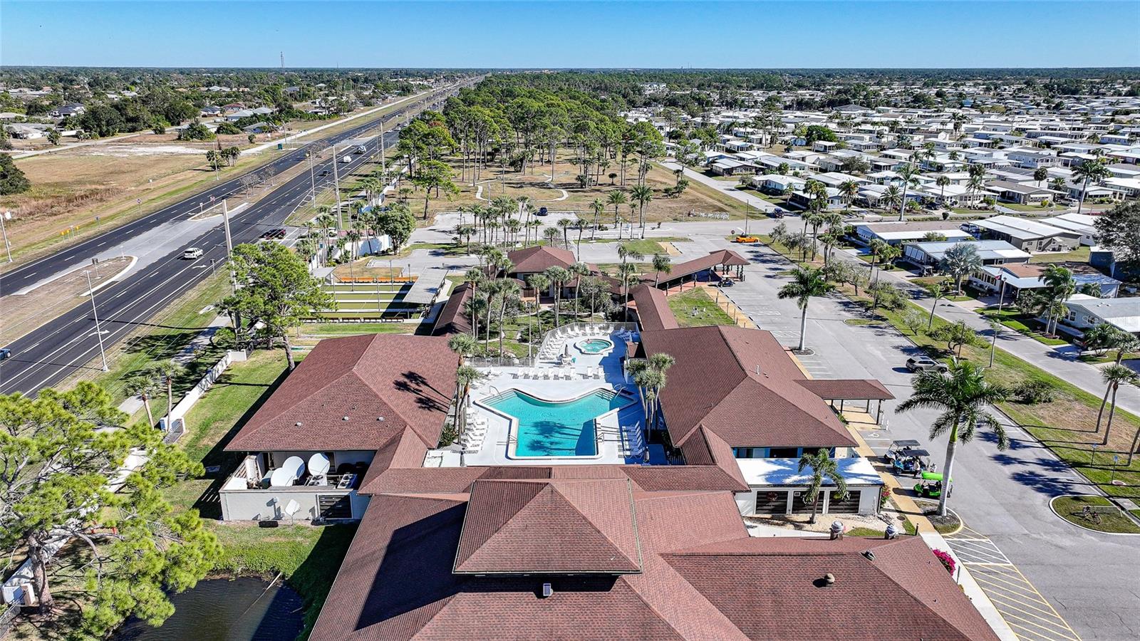 Image 46 of 67 For 495 Schooner Street